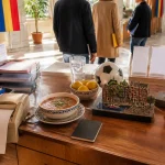 Ambasada Olandei deschide un ghișeu pentru certificarea iubirii de România
