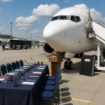 TAROM își botează avioanele după personalități, iar următorul va purta numele unei comisii