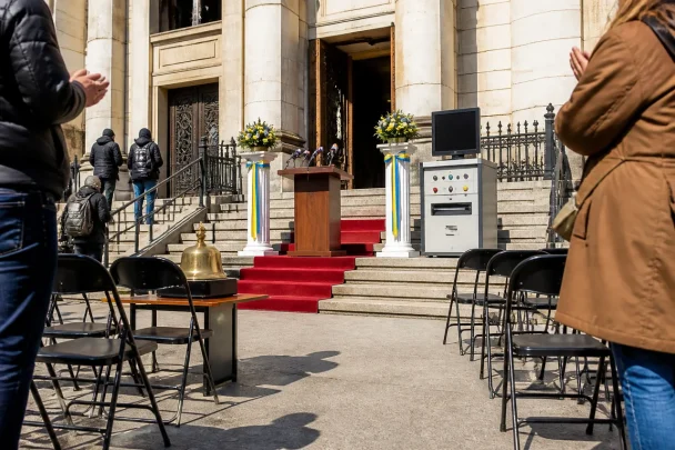 Tribunalul București lansează controlul judiciar cu ieșire festivă și aplauze la final