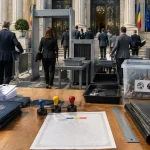 Votul de învestitură se transformă în control vamal pentru interesele străine