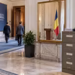 Luca Niculescu va conduce Guvernul după ce fiecare partid își verifică reflexia în protocol